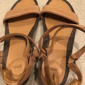 Teva Strap Sandal in tan